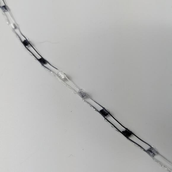 Black White Fiber Lot Bundle Specialty Yarn Thread Craft Knit Crochet Embroider - Picture 6 of 7